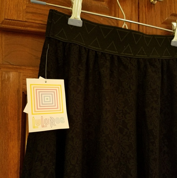 LuLaRoe XS black lace Lola skirt NWT - Picture 2 of 5